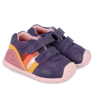 Pantofi din piele Biomecanics 241110-D783 Fete